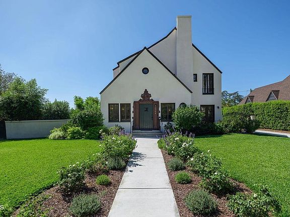 2nd image of 2384 E Orange Grove Blvd