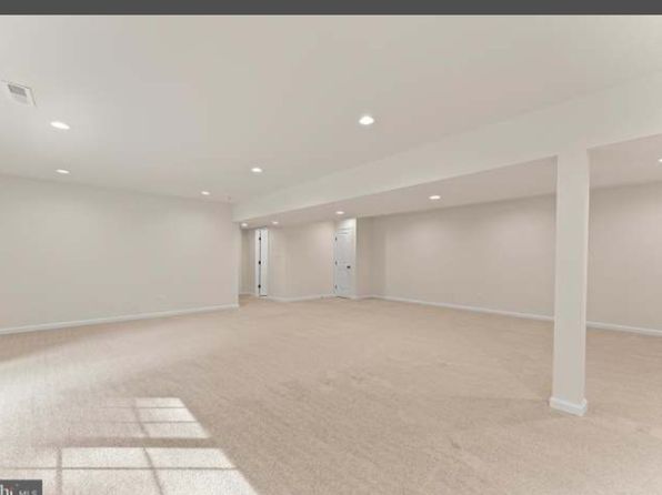 (undisclosed Address)