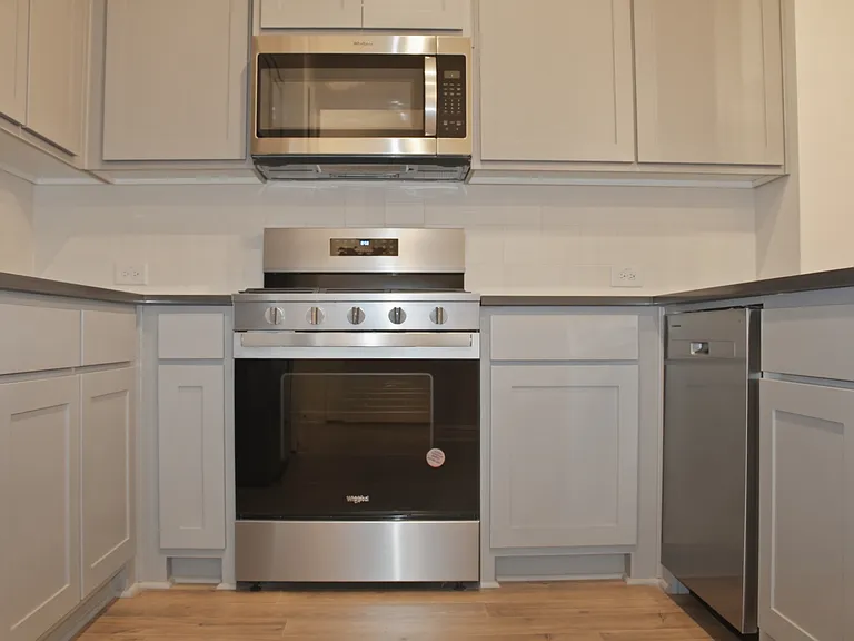2539 Brunswick Way — Photo 4
