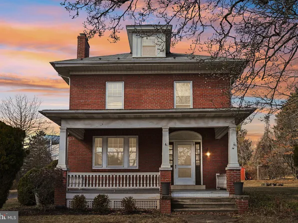 235 W 7th Ave, Collegeville, PA 19426