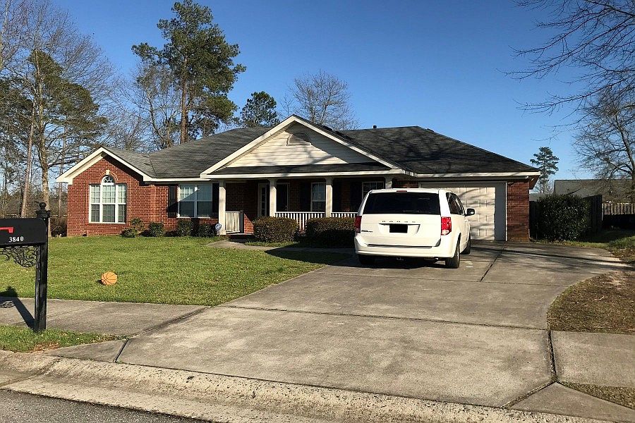 1st image of 3840 Oxford Dr