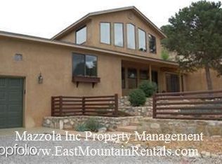 16 Zopilote Rd, Tijeras, NM 87059