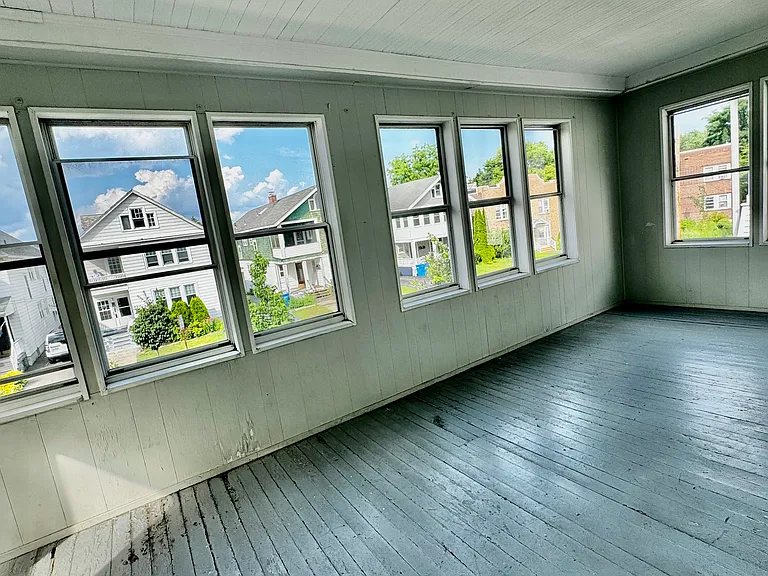 6 Edison Ave #2 — Photo 25