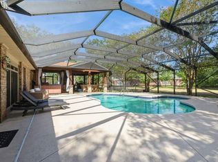 7060 Summit Dr, Navarre, FL 32566