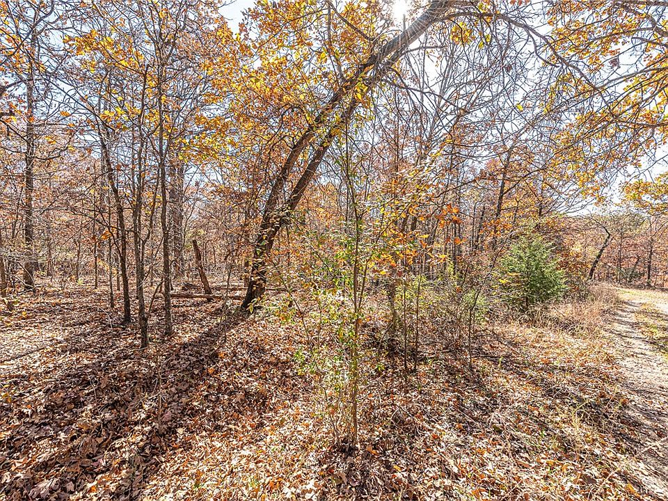 2nd image of Petworth Ln #12