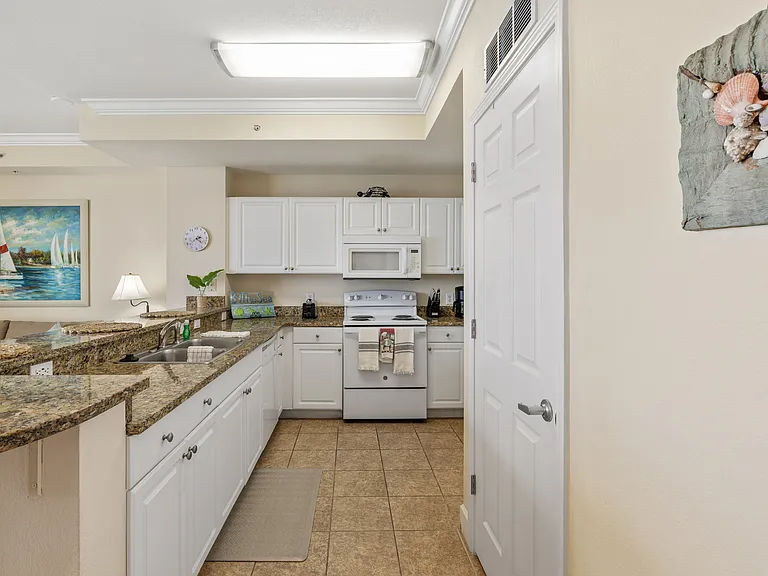 16819 Front Beach Rd #2507 — Photo 2
