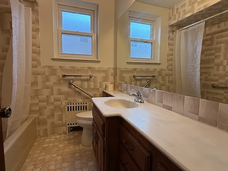 2524 Deming Blvd — Photo 8