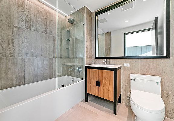 5th image of 1134 Fulton St APT 8C