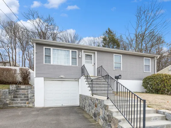 42 Valentino Drive, Waterbury, CT 06704