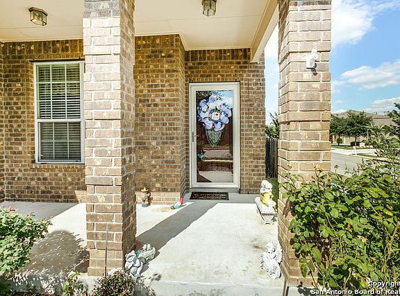 3rd image of 12103 Karnes Way