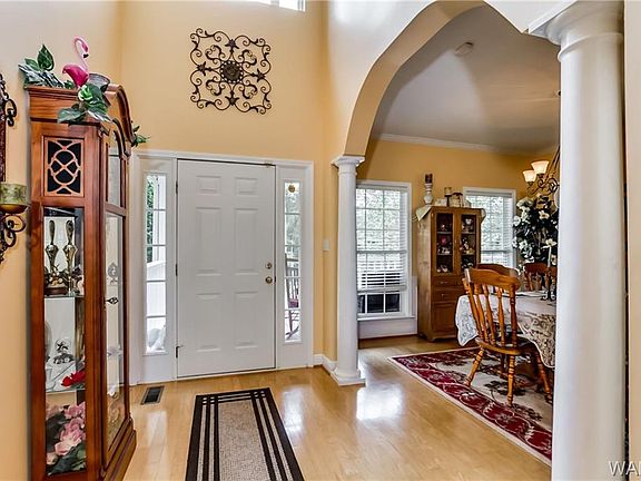 4th image of 12284 Brittany Dr