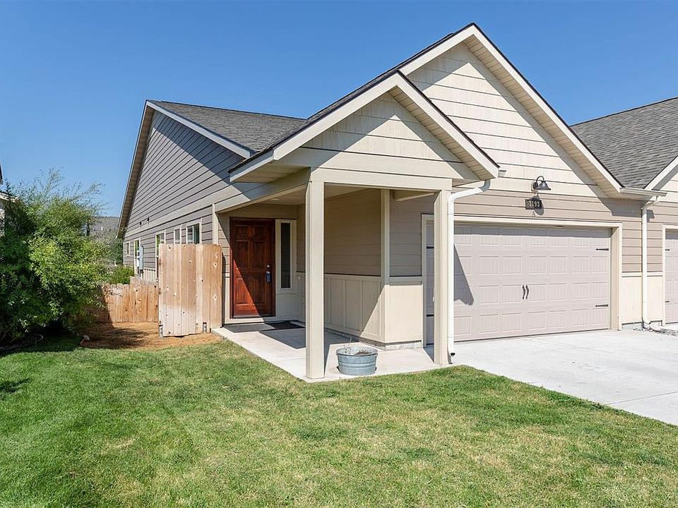 1st image of 1193A Forestglen Dr