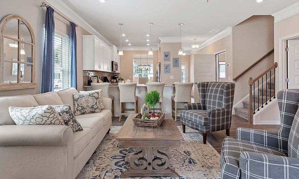 1st image of 336 Winston Way