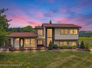 3 Eastwoods Rd, Tunkhannock, PA 18657