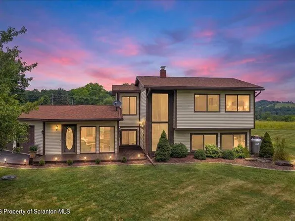 3 Eastwoods Rd, Tunkhannock, PA 18657