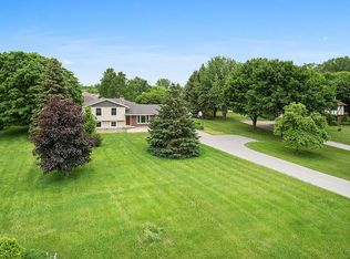 1647 Talus Cir, De Pere, WI 54115