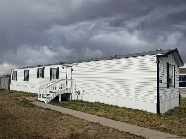 508 Secret Valley Trl, Cheyenne, WY 82007