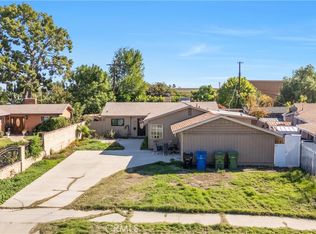 11200 Amestoy Ave, Granada Hills, CA 91344