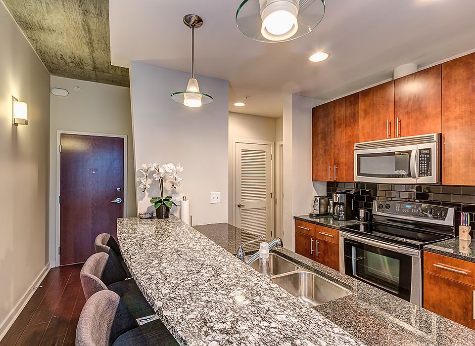 210 N Church St, Charlotte, NC 28202 Zillow