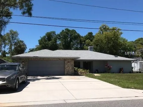 7370 131st St, Seminole, FL 33776