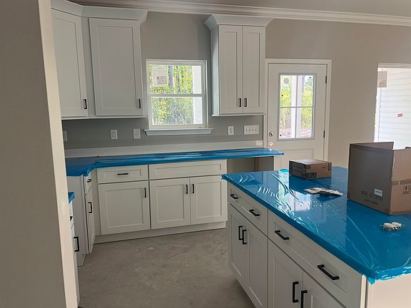3rd image of 8261 Kerl Rd.