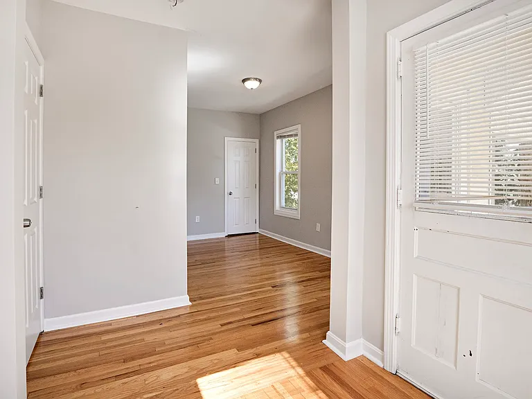 34 Kellogg St #2 — Photo 1
