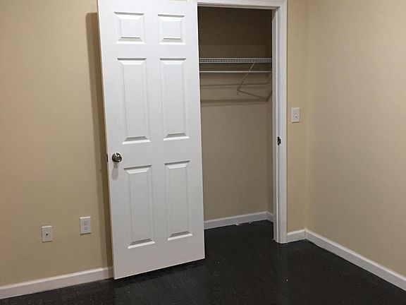 4th image of 1922 Fairmount Ave #1F
