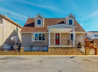 2 Ivan Ct, Brooklyn, NY 11229