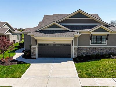 11481 S Waterford Dr, Olathe, KS, 66061
