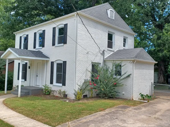 5717 Ruth Dr, Charlotte, NC 28215