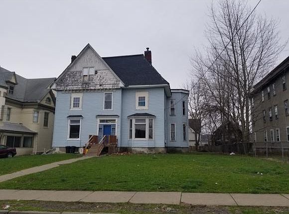 1st image of 128 Prospect Ave