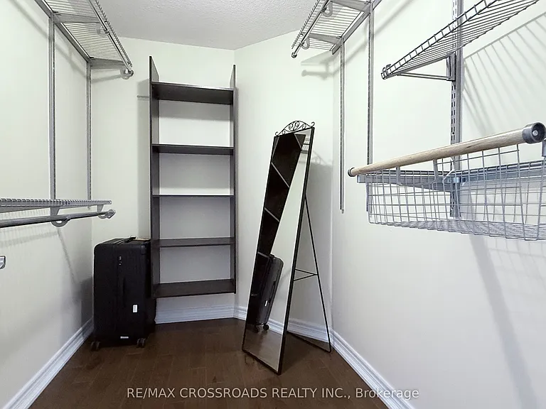 72 Skywood Dr — Photo 23