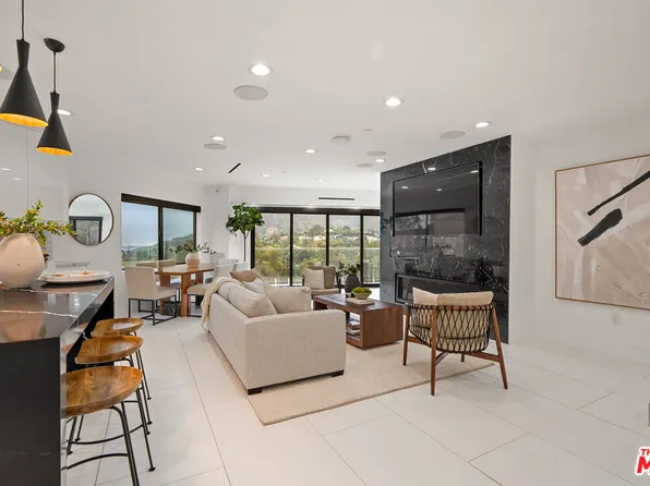 7141 Woodrow Wilson Dr, Los Angeles, CA 90068