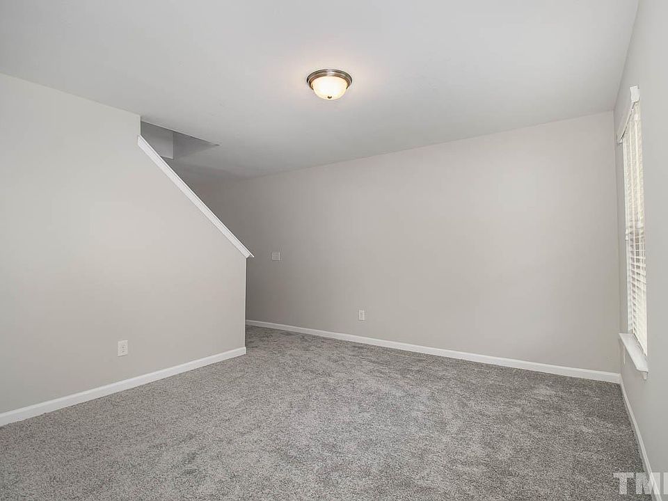 2732 Maybrook Crossing Dr, Raleigh, NC 27610 Zillow