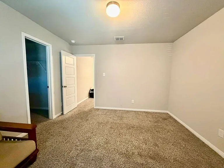 627 Retama Pass — Photo 17