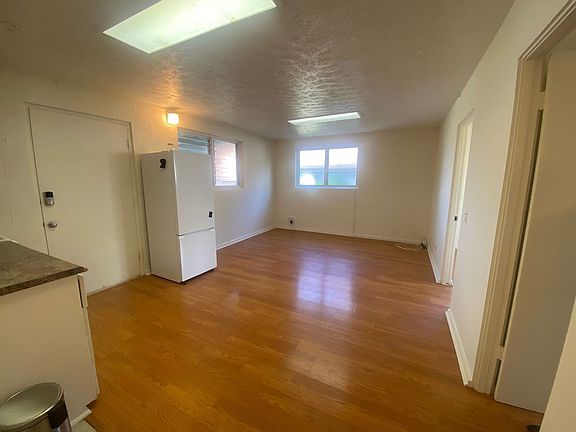 4th image of 1430 Palolo Ave