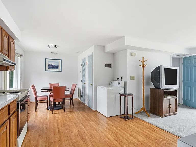 3430 Park Ave — Photo 14