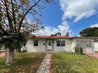230 SW 61st Ave, Miami, FL 33144