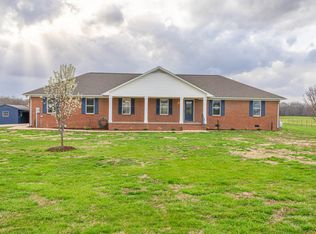 105 Peppertown Rd, Loretto, TN 38469
