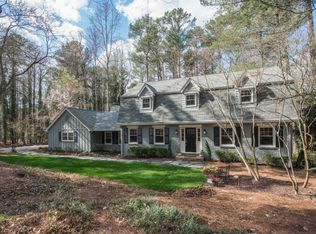 1820 Spalding Dr, Sandy Springs, GA 30350