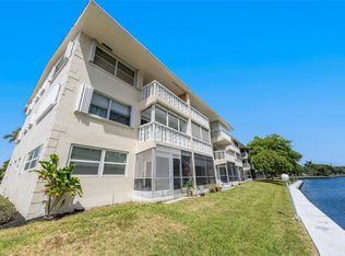 450 Paradise Isle Blvd APT 309, Hallandale, FL 33009