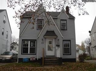 3705 Ludgate Rd, Shaker Heights, OH 44120
