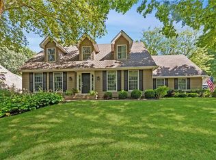 12019 Fairway Rd, Leawood, KS 66209