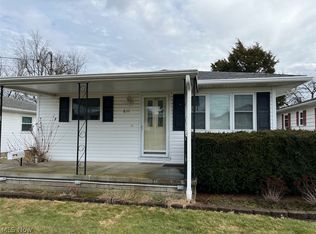 611 Woodstock Rd, Akron, OH 44312