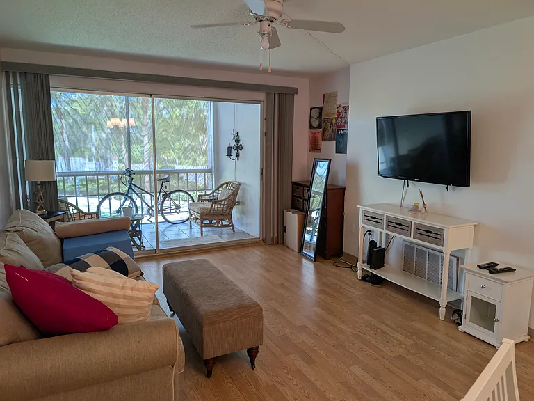 2700 Bayshore Blvd — Photo 6