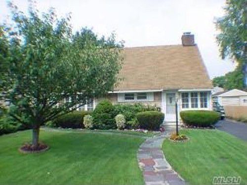 1st image of 31 Dayton St