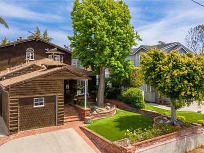 2304 Pine Ave, Manhattan Beach, CA, 90266