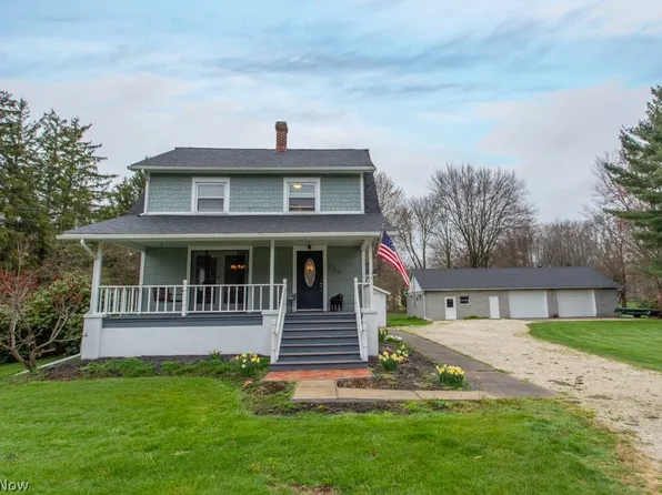 809 Columbia Ave, Newton Falls, OH 44444