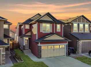 63 E Panton Vw NW, Calgary, AB T3K 0W2