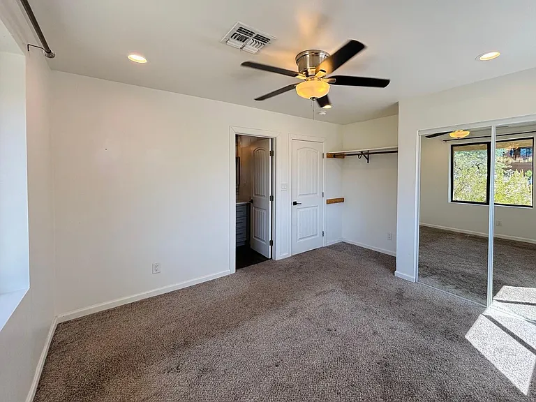 1750 W Pearce Rd — Photo 37